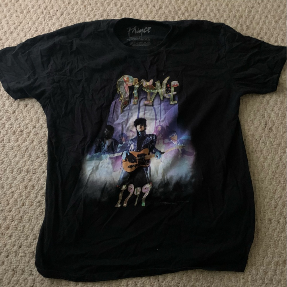 Mens Graphic Shirts